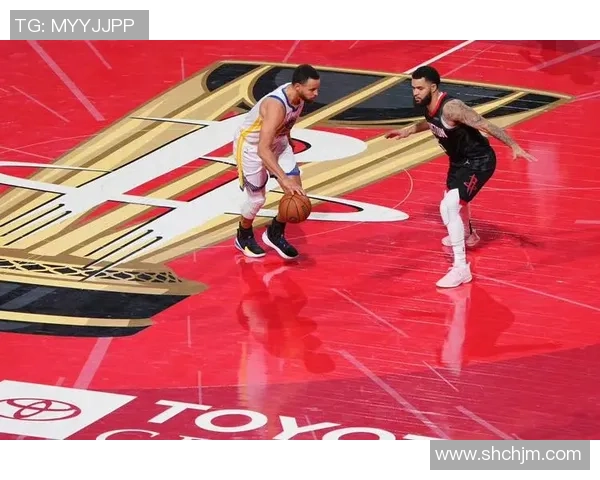 2017年NBA季后赛雷霆与勇士首场对决精彩回顾与赛况分析